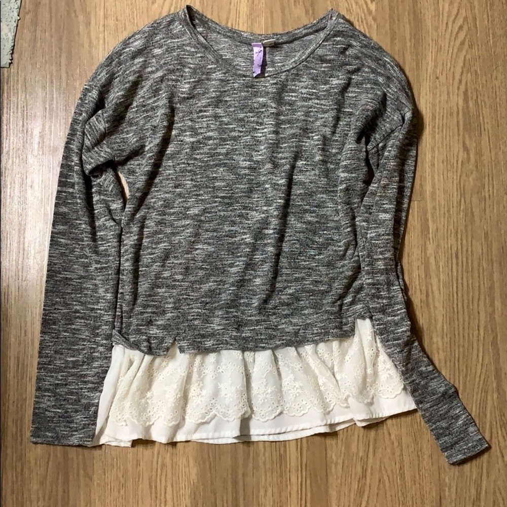Francescas long sleeve gray shirt!
